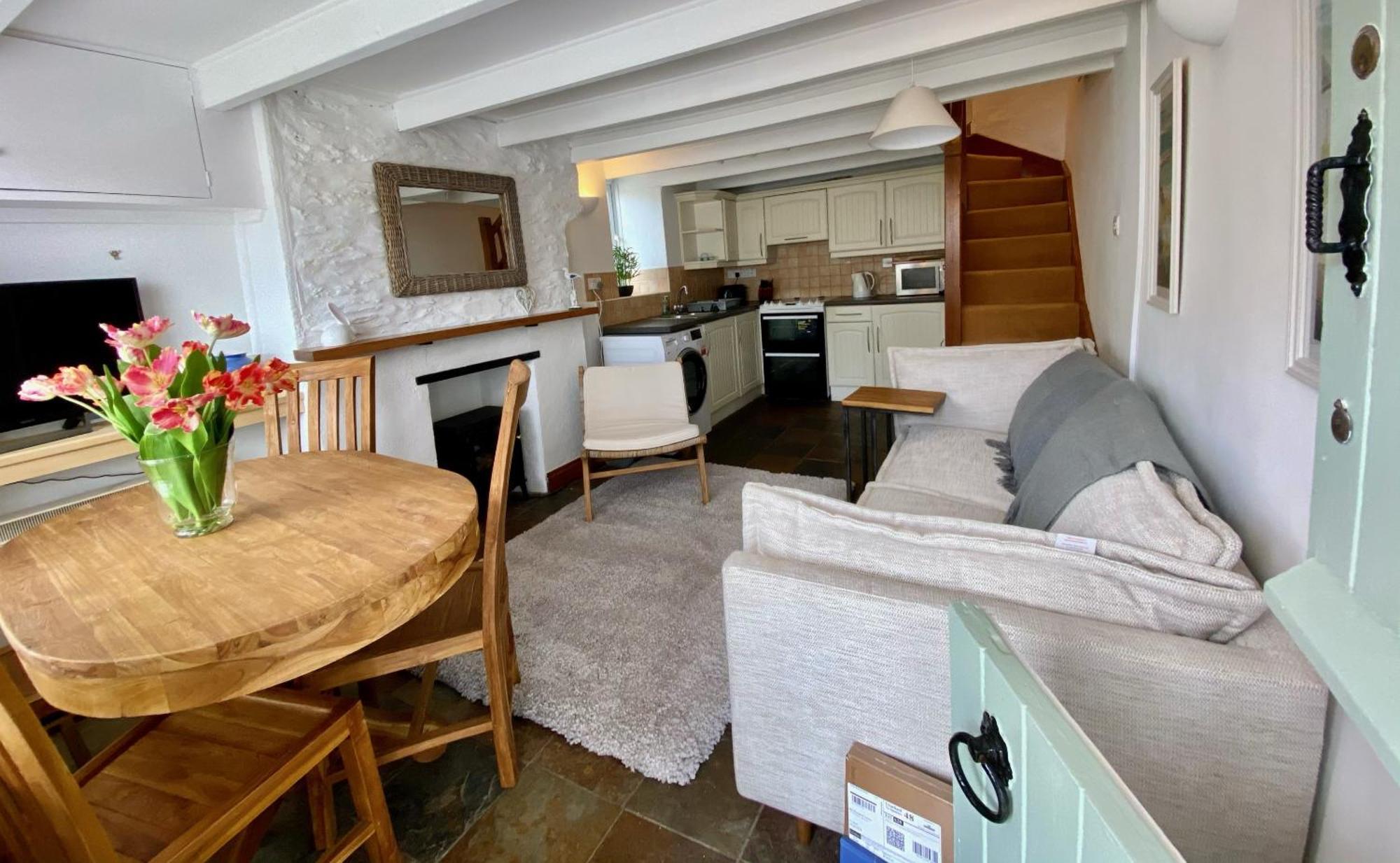 The Little Lighthouse - 2 Minutes From The Beach Pentewan ภายนอก รูปภาพ